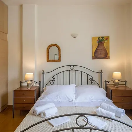 Apartment Polymnia *
